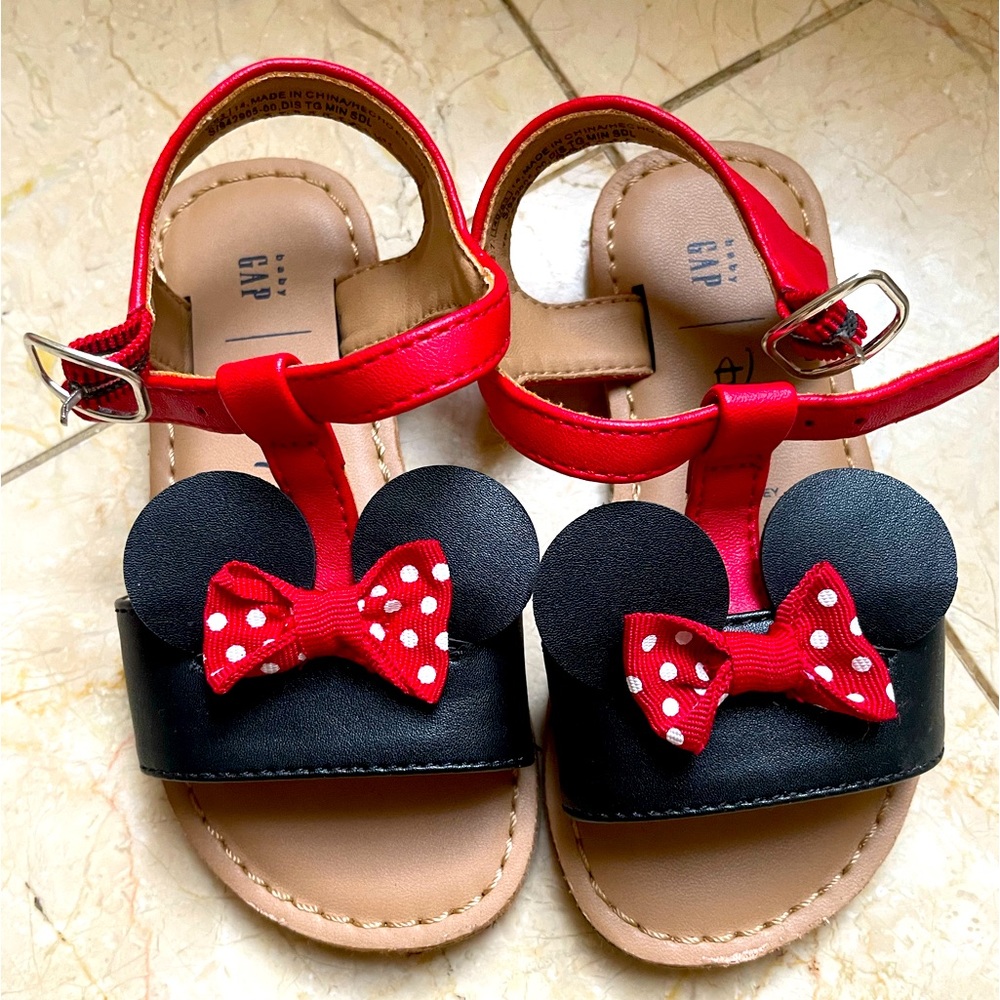BabyGap Mini Mouse Sandals NEAR PERFECT